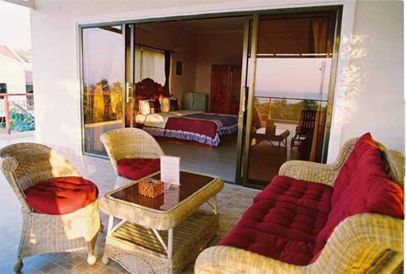 Golden Rooster Hotel Σίχανουκβιλ Δωμάτιο φωτογραφία